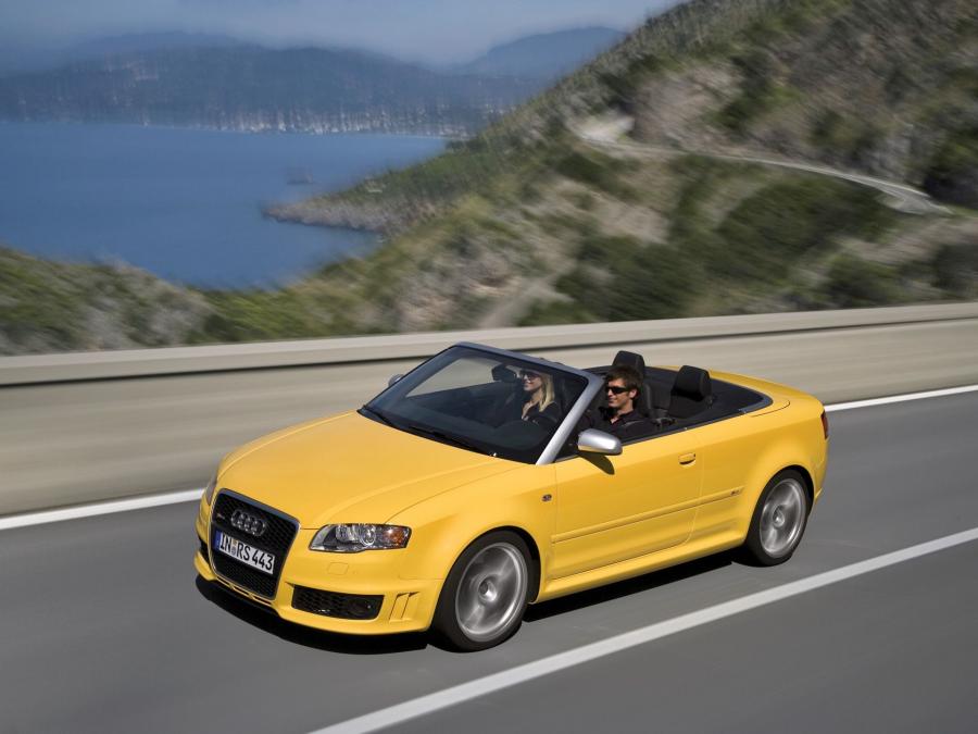  Audi RS4 Cabriolet (B7, 8H) 2006 года  (фото 16 из 42)